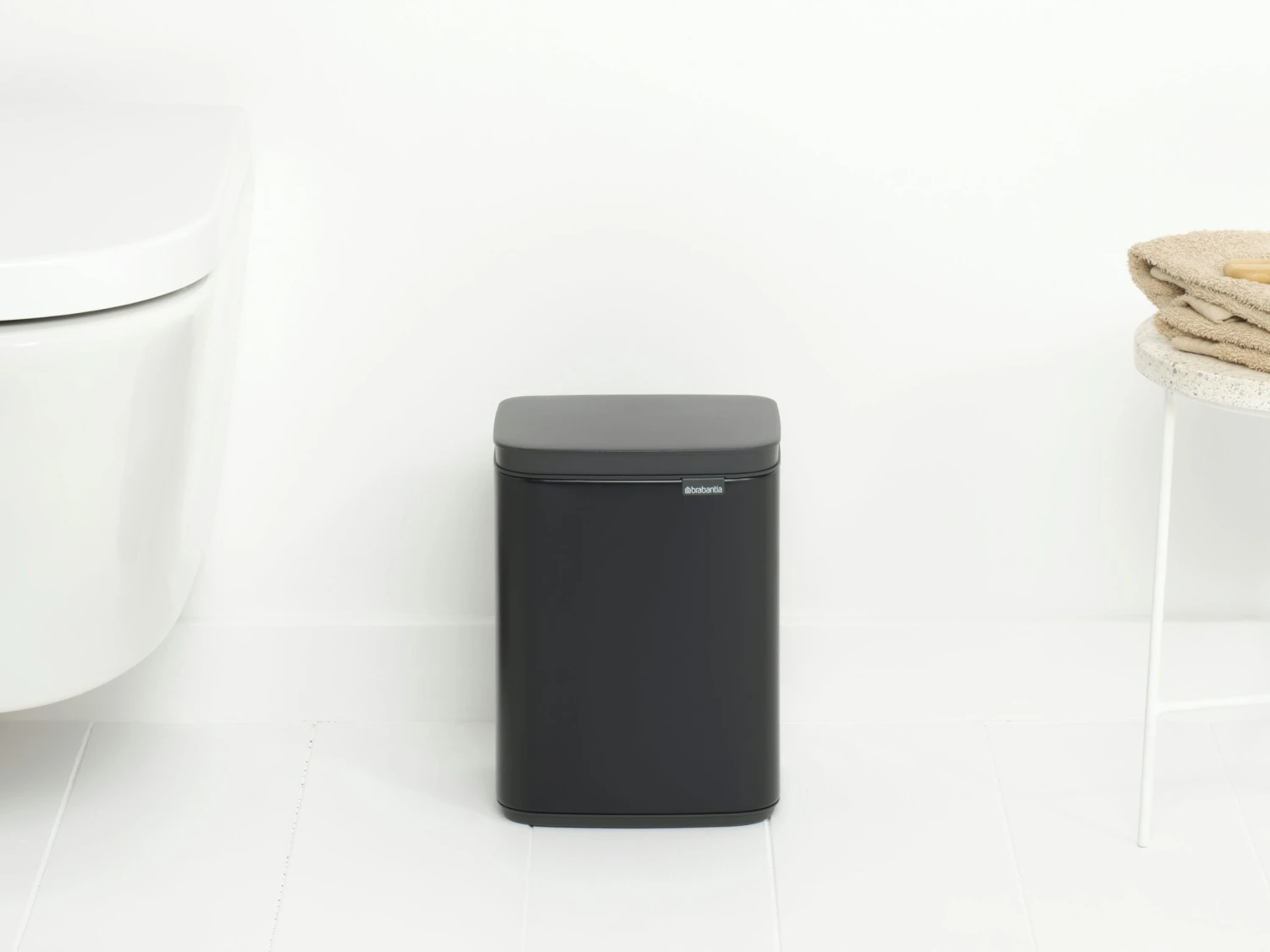 Brabantia Bo Touch Bin 4 Liter Met Kunststof Binnenemmer Matt Black