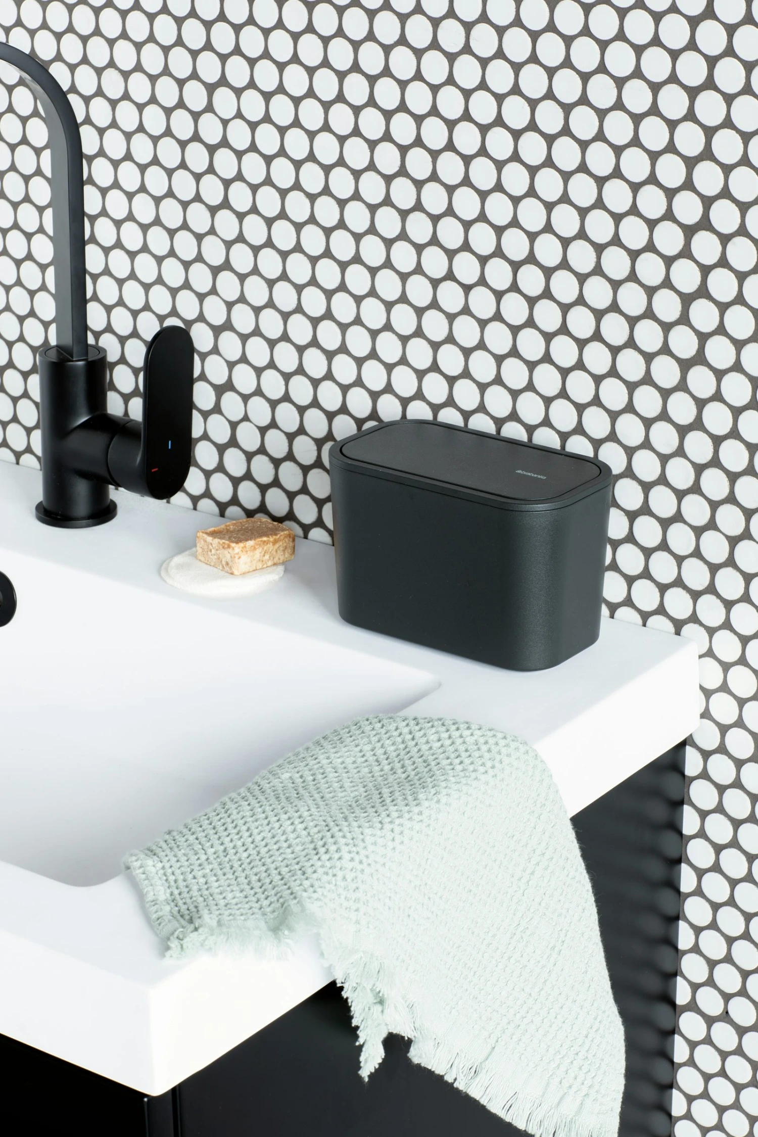 Brabantia Mindset Badkamer Afvalbakje Dark Grey - Afbeelding 6